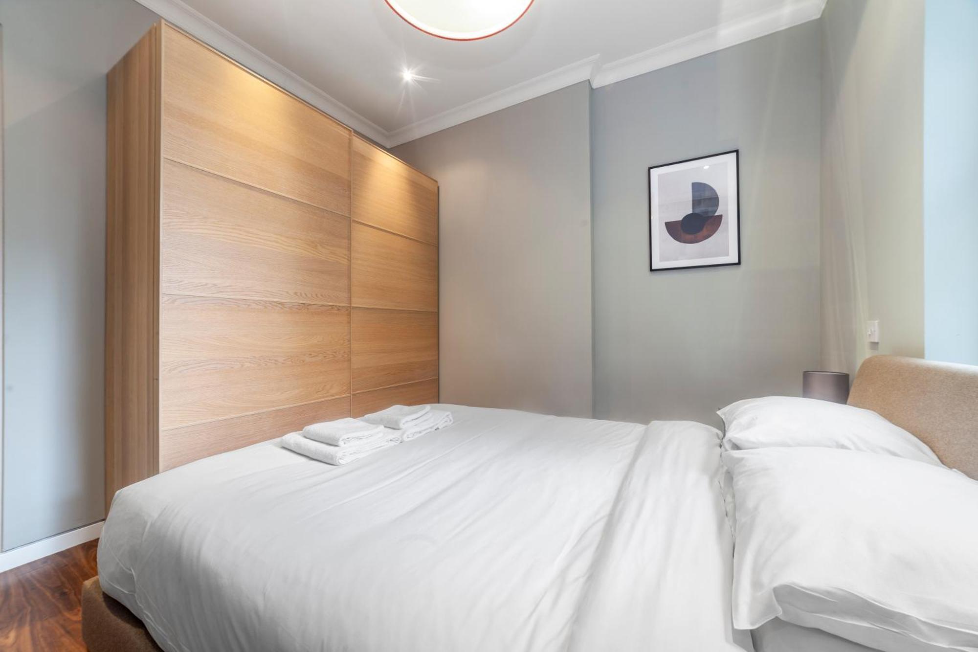 Bright & Modern 1bdr Flat Near Lakeside Road Apartament *